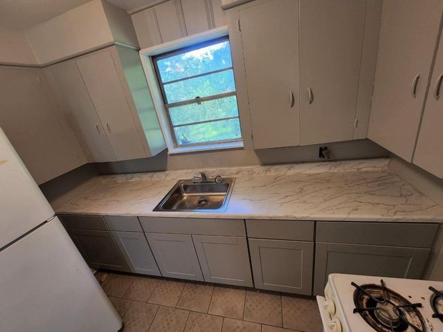 3832 Claiborne Avenue, Shreveport, LA 71109