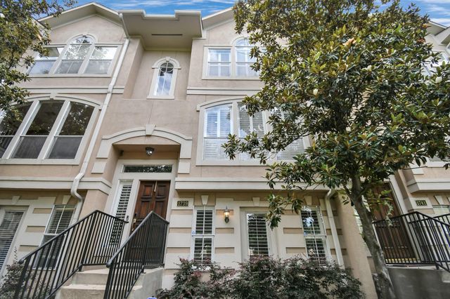 1739 French Village Drive, Houston, TX 77055