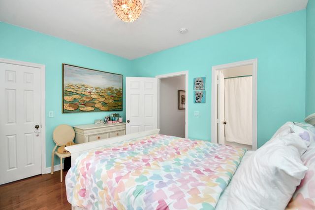 1739 French Village Drive, Houston, TX 77055