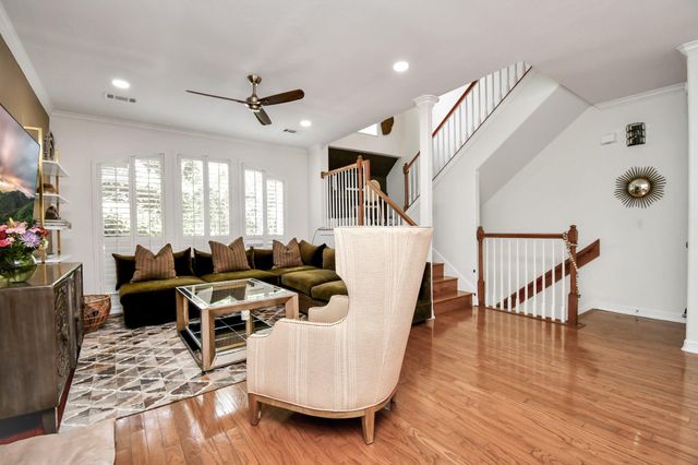 1739 French Village Drive, Houston, TX 77055