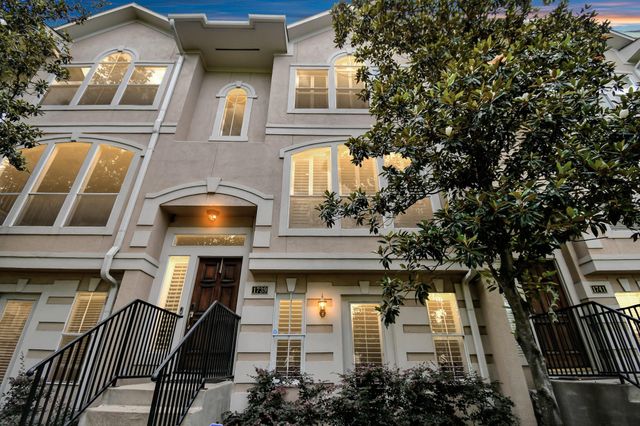 1739 French Village Drive, Houston, TX 77055