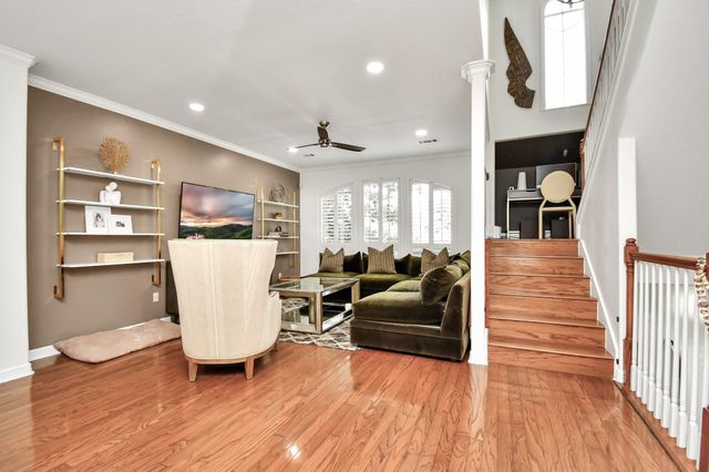 1739 French Village Drive, Houston, TX 77055