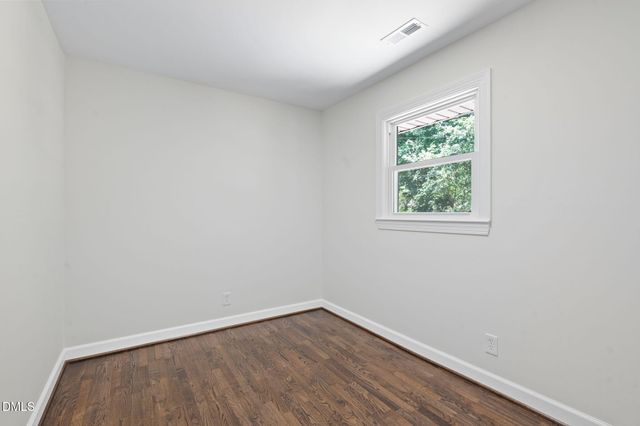 1713 Riverside Drive, Hillsborough, NC 27278