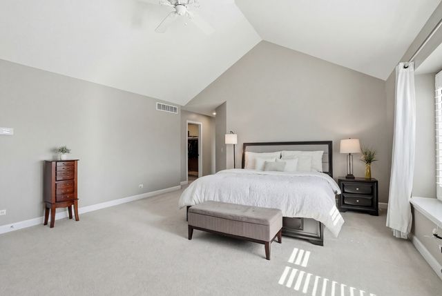 3212 Rollingridge Road, Naperville, IL 60564