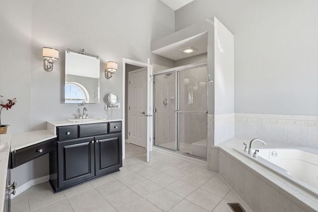 3212 Rollingridge Road, Naperville, IL 60564