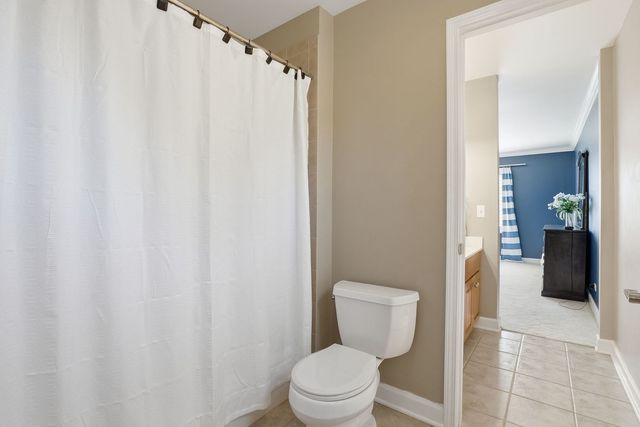 3212 Rollingridge Road, Naperville, IL 60564