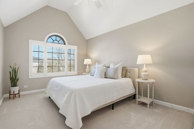 3212 Rollingridge Road, Naperville, IL 60564