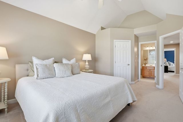 3212 Rollingridge Road, Naperville, IL 60564