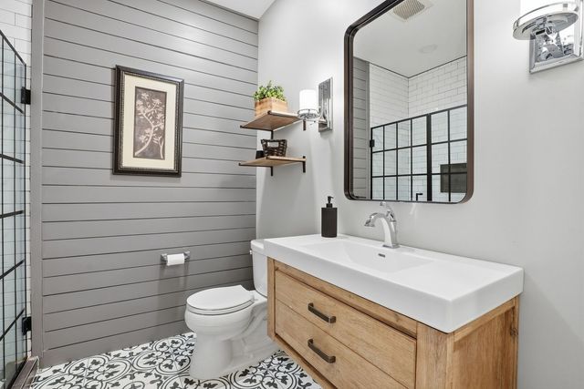 3212 Rollingridge Road, Naperville, IL 60564