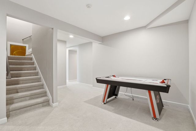 3212 Rollingridge Road, Naperville, IL 60564