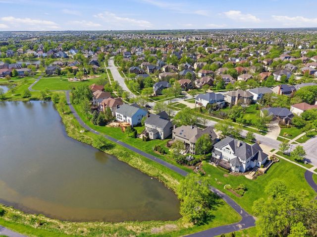 3212 Rollingridge Road, Naperville, IL 60564