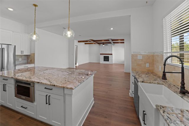 5604 Marigold Mile Drive, Magnolia, TX 77354