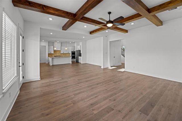 5604 Marigold Mile Drive, Magnolia, TX 77354