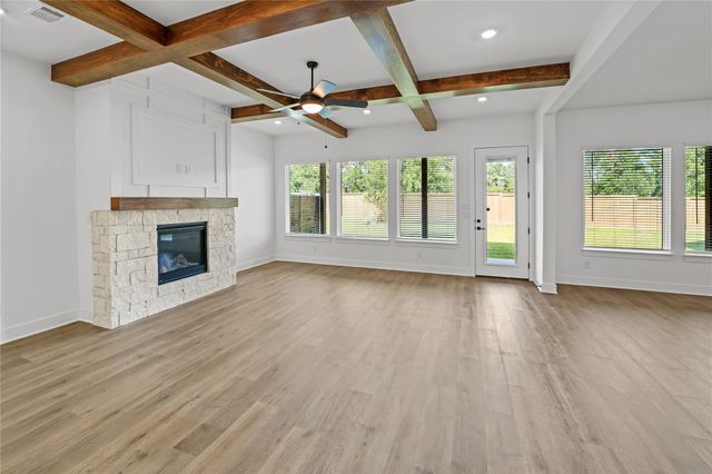 5604 Marigold Mile Drive, Magnolia, TX 77354