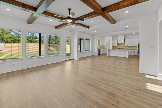 5604 Marigold Mile Drive, Magnolia, TX 77354