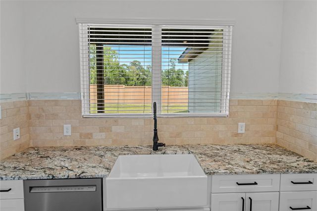 5604 Marigold Mile Drive, Magnolia, TX 77354