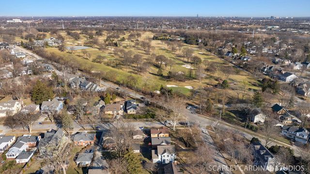 882 Hillside Avenue, Glen Ellyn, IL 60137