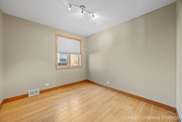 882 Hillside Avenue, Glen Ellyn, IL 60137