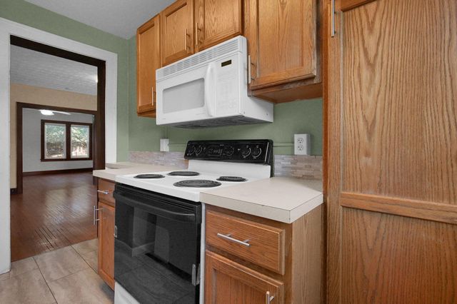 1126 Northwest Boulevard, Columbus, OH 43212