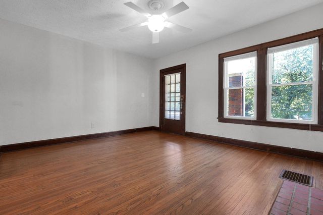 1126 Northwest Boulevard, Columbus, OH 43212