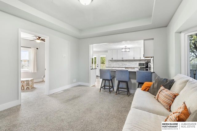 1221 D Street, Omaha, NE 68107