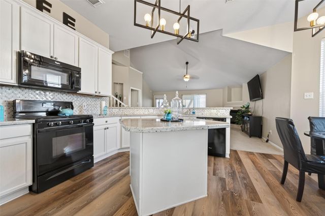 10735 Sunswept Fields Lane, Houston, TX 77064