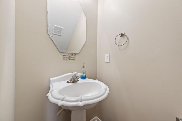 10735 Sunswept Fields Lane, Houston, TX 77064