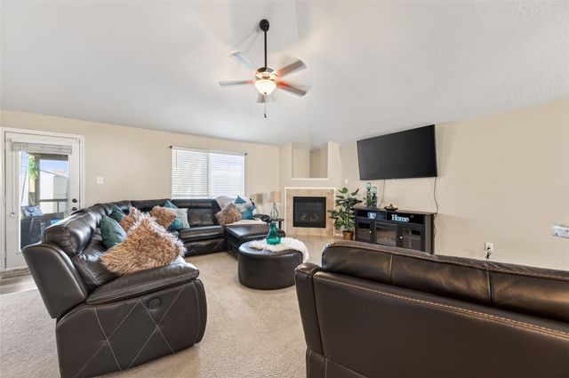 10735 Sunswept Fields Lane, Houston, TX 77064