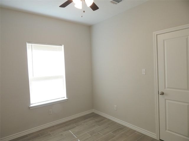 230 Northlawn, Montgomery, TX 77316