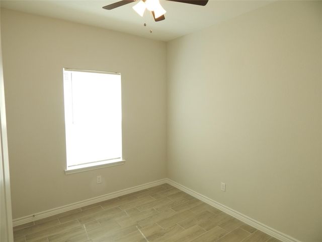 230 Northlawn, Montgomery, TX 77316