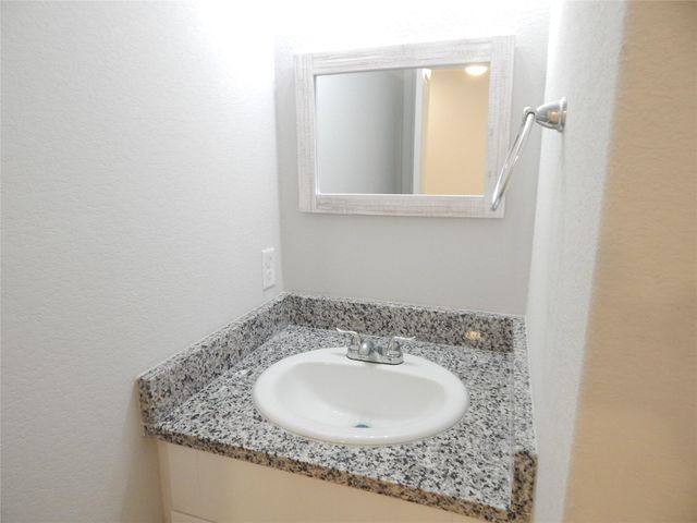 230 Northlawn, Montgomery, TX 77316