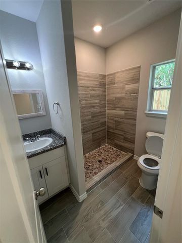 230 Northlawn, Montgomery, TX 77316