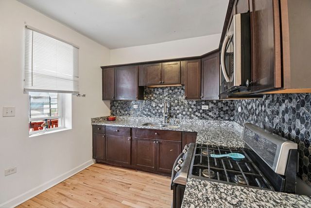 6337 S Rockwell Street, Chicago, IL 60629