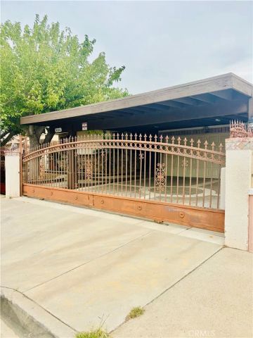 38326 16th East, Palmdale, CA 93550