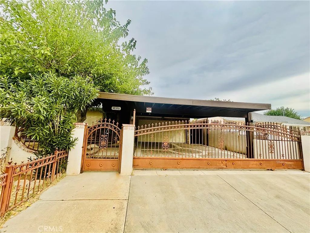 38326 16th East, Palmdale, CA 93550