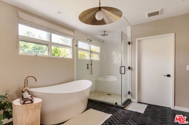 712 San Lorenzo Street, Santa Monica, CA 90402