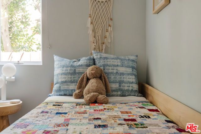 712 San Lorenzo Street, Santa Monica, CA 90402