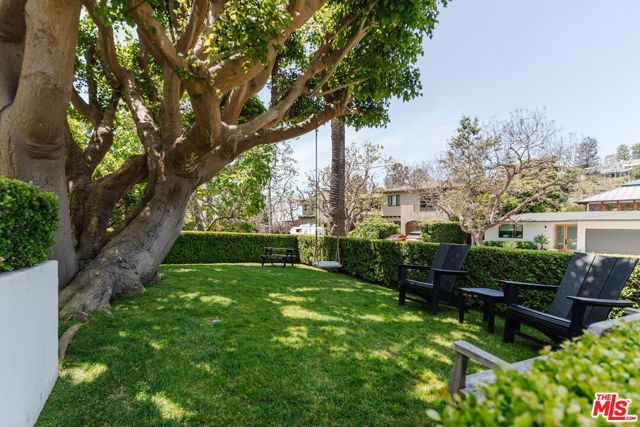 712 San Lorenzo Street, Santa Monica, CA 90402