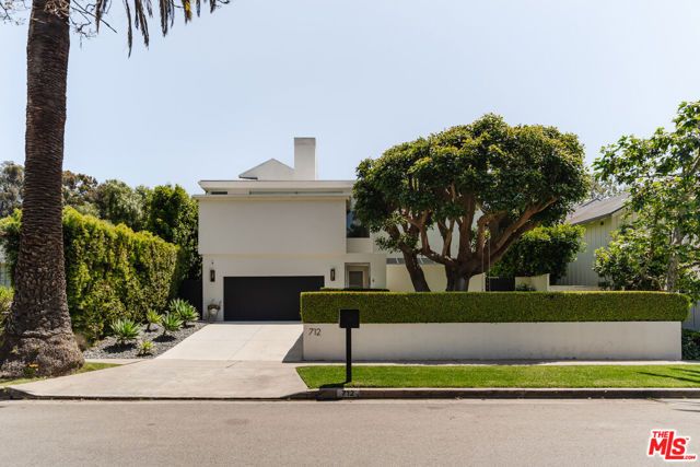 712 San Lorenzo Street, Santa Monica, CA 90402