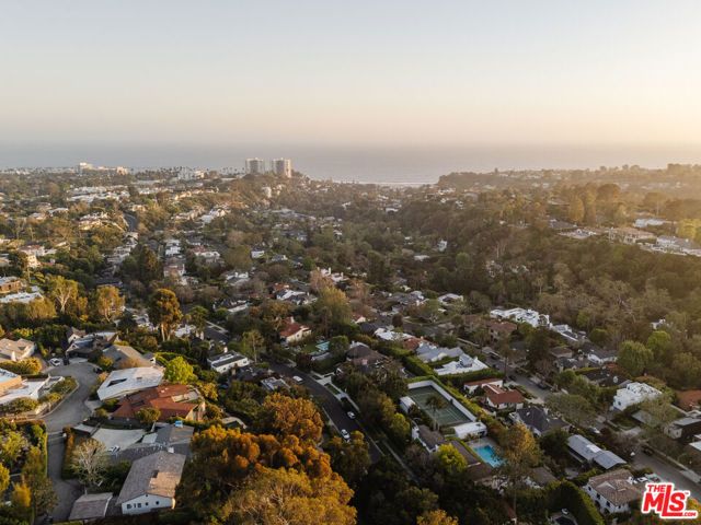712 San Lorenzo Street, Santa Monica, CA 90402