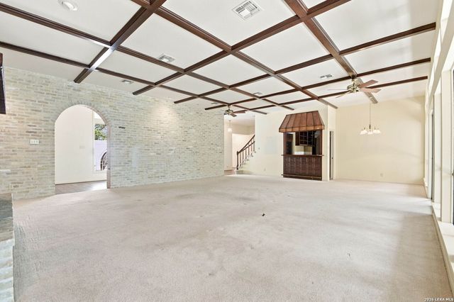 9218 CALLAGHAN RD, San Antonio, TX 78230