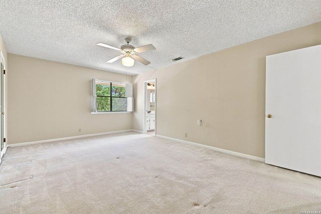 9218 CALLAGHAN RD, San Antonio, TX 78230