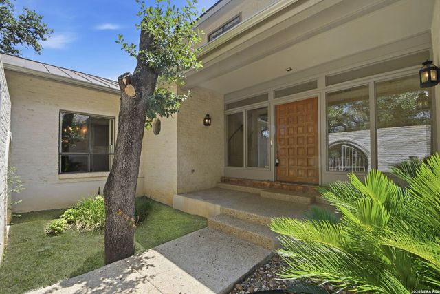 9218 CALLAGHAN RD, San Antonio, TX 78230