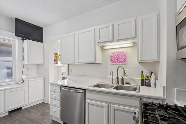 829 29th Street, Des Moines, IA 50312