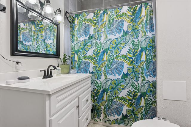 829 29th Street, Des Moines, IA 50312