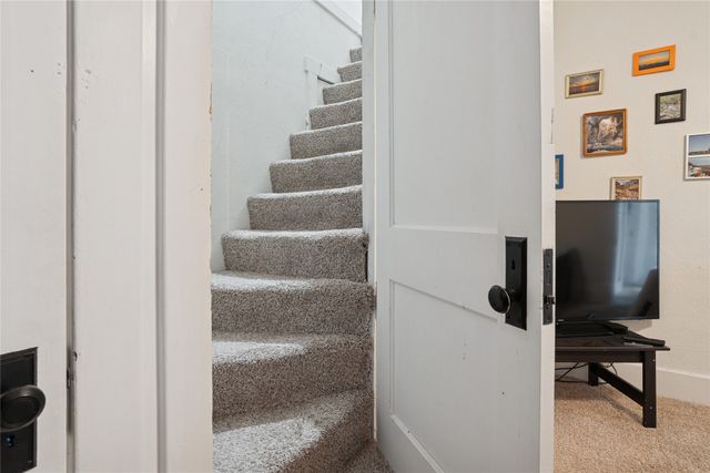 829 29th Street, Des Moines, IA 50312