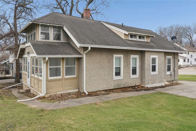 829 29th Street, Des Moines, IA 50312