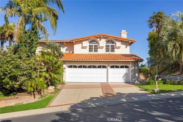 10 Avenue De Azalea, Rancho Palos Verdes, CA 90275