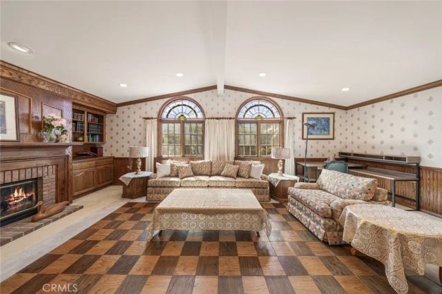 10 Avenue De Azalea, Rancho Palos Verdes, CA 90275