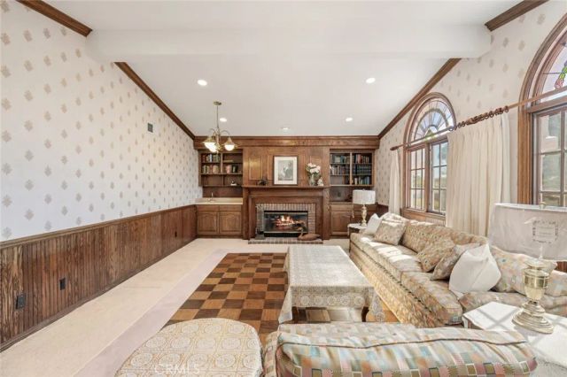 10 Avenue De Azalea, Rancho Palos Verdes, CA 90275
